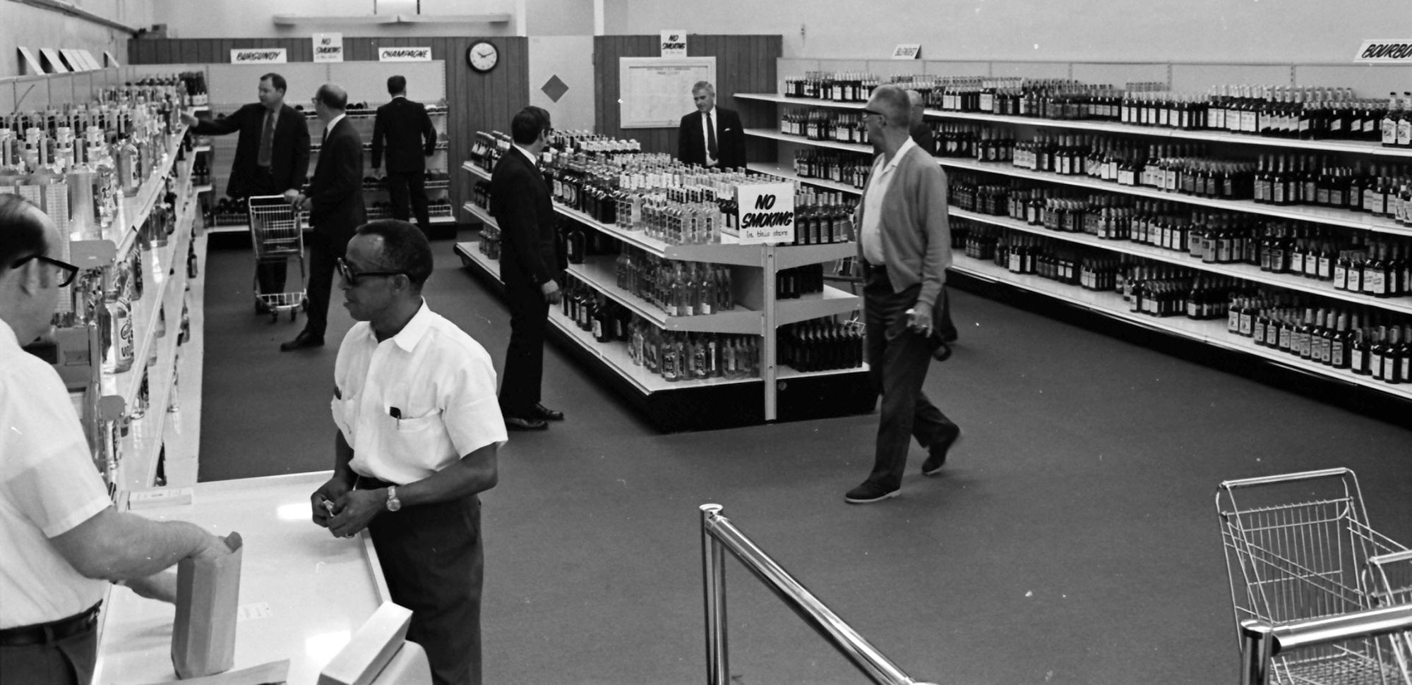 Vintage West Virginia: South Charleston liquor store